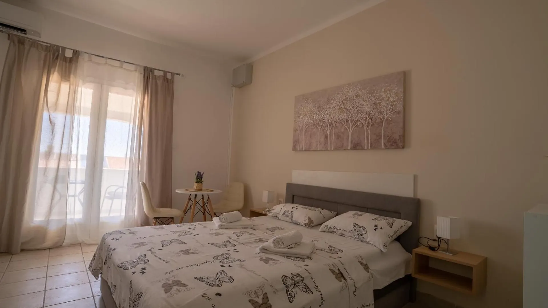 Apartments & Rooms Petra Zadar
