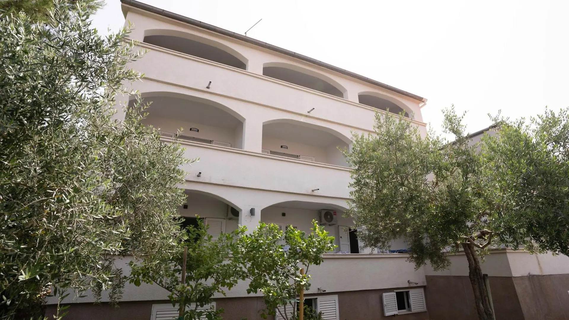 Apartments & Rooms Petra Zadar Guest house
